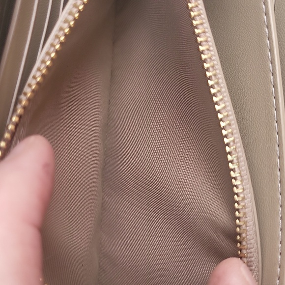 Coach Horse and Carriage Wallet - Picture 7 of 7